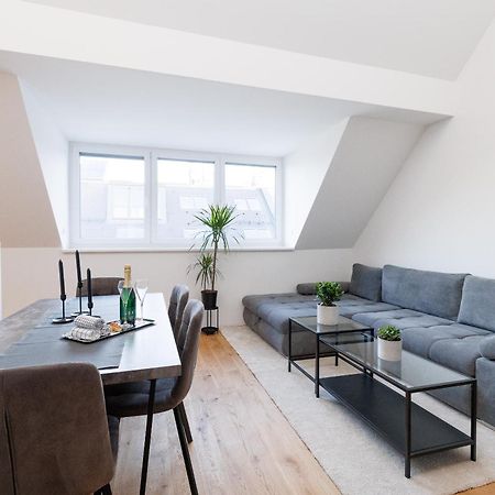 Symphony Apartments 41 - Modern Loft With Terrace And Grill In Central Location Vienna Exterior photo